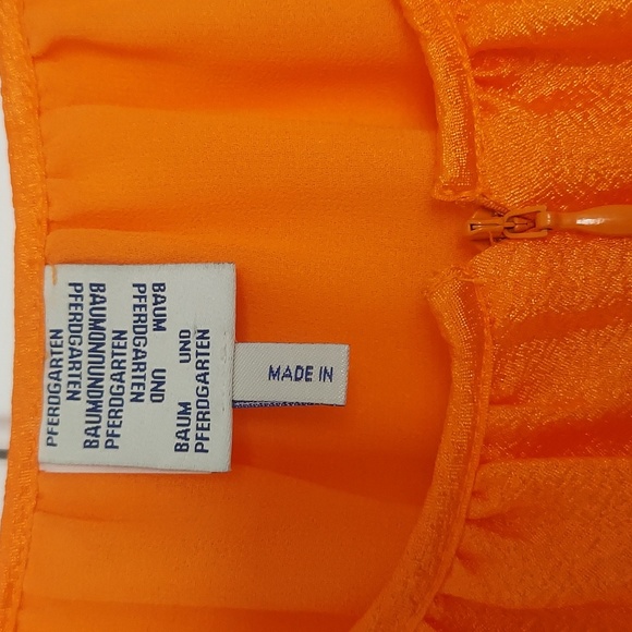 BAUM UND PFERODGARTEN Orange Oversized Gown - Picture 8 of 9